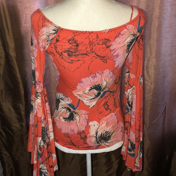 Printed bird of paradise Top - Picture 5 of 6